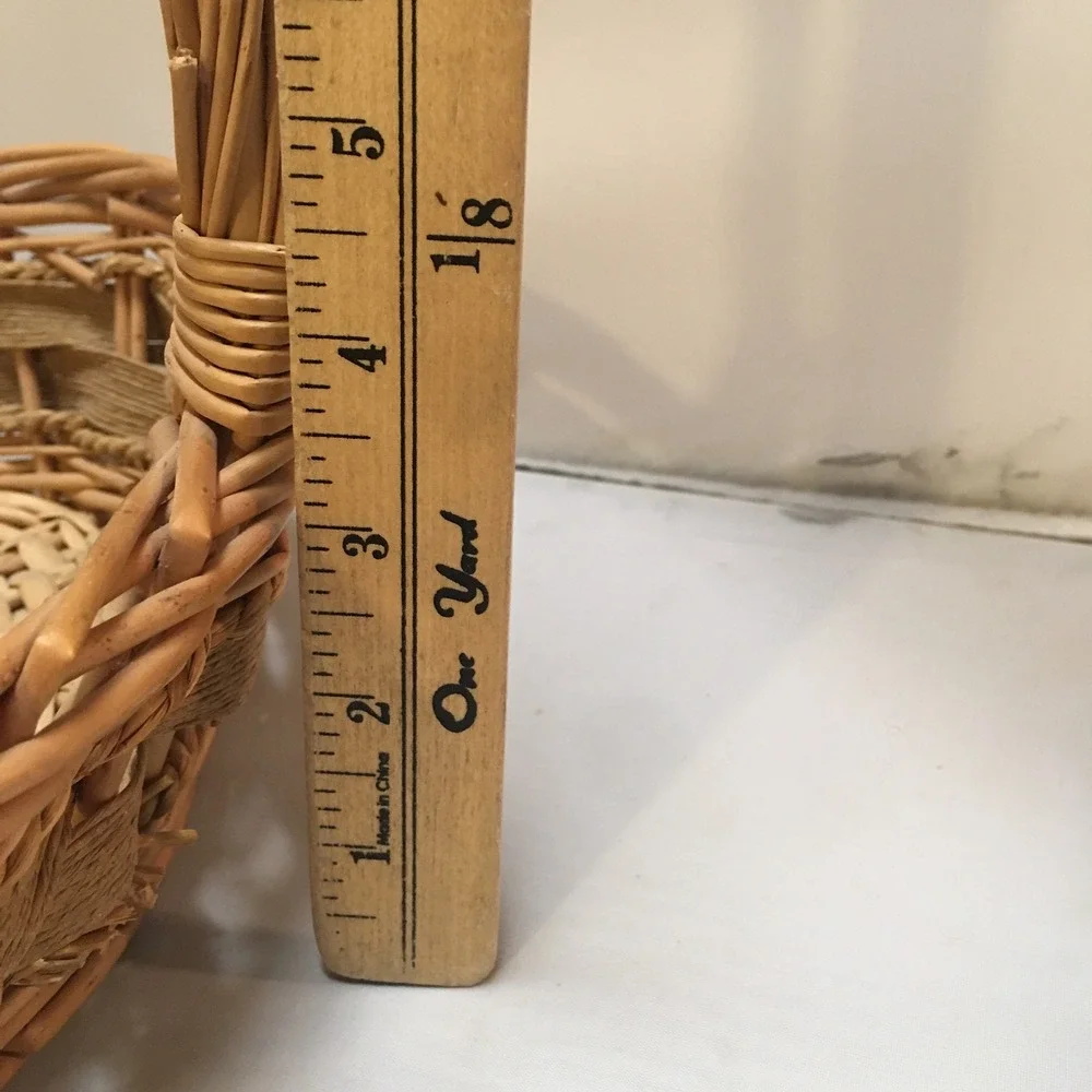Wicker Basket Medium Tan Oval Willow Woven Handle Rustic Decor Cottagecore